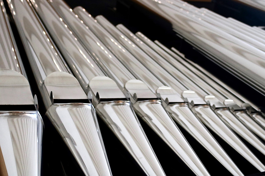 ,,Új éneket adott a számba”